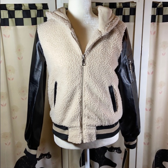 Steve Madden Jackets & Blazers - Madden Hooded Brown and Tan Jacket